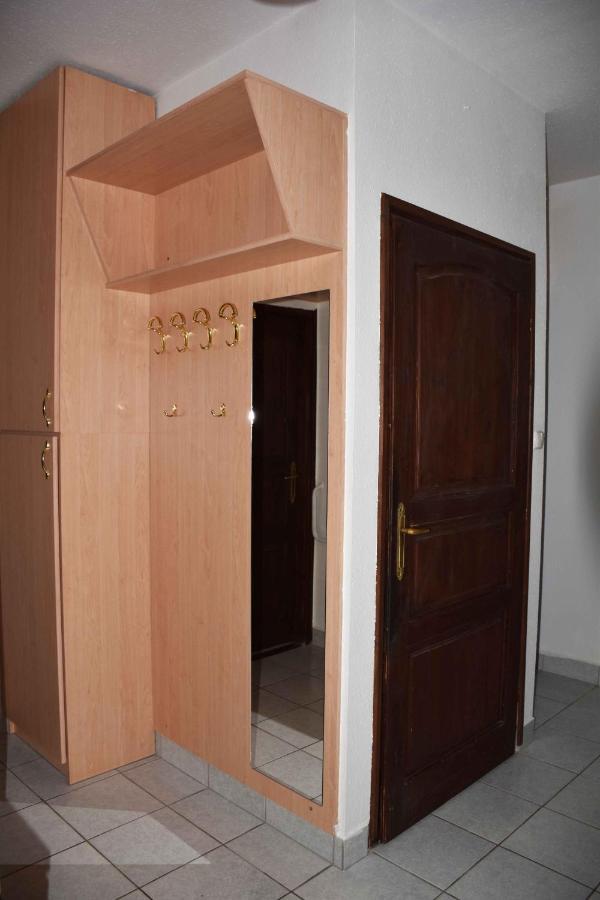 Pilikan Apartments - Park, Agroturism, Vineyard & Farm Cserszegtomaj Eksteriør bilde
